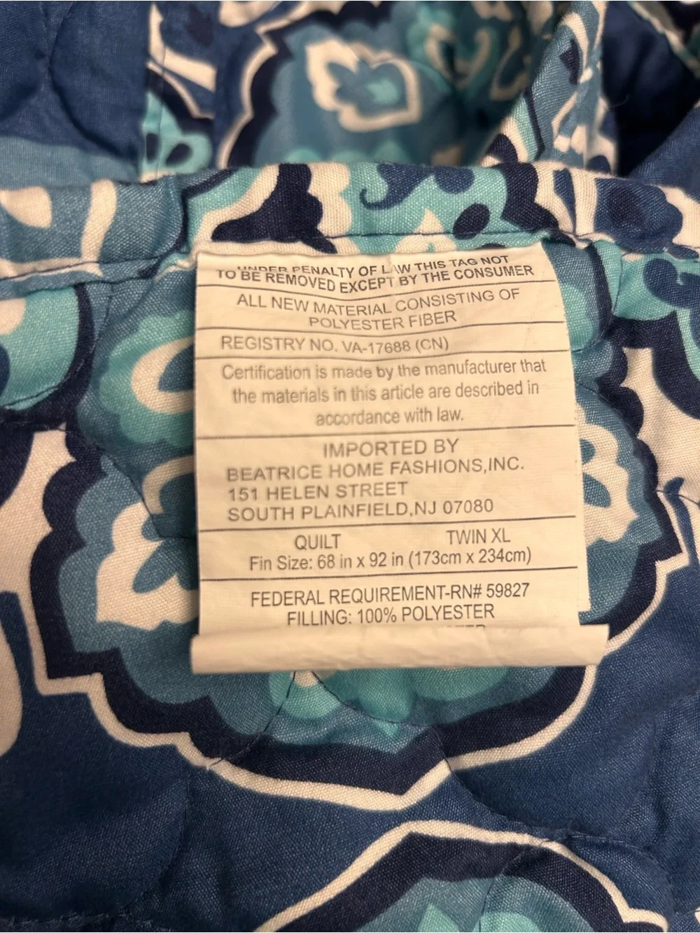 Floral Medallion Twin/Twin XL Quilt Set, Navy, Light Blue, Teal w/ Accent Pillow